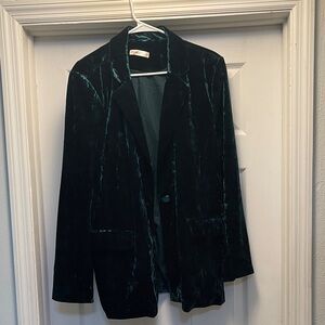 Elegant faux Velvet Blazer in Deep Green